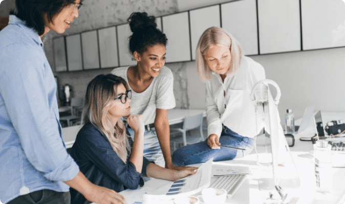 Office workers having a discussion